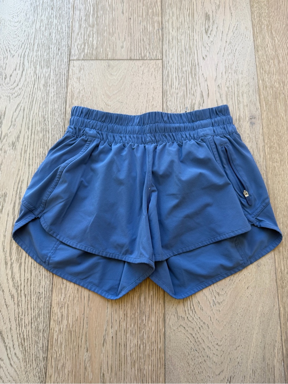 LULULEMON Blue Tracker Shorts Athletic Lined 4” - Picture 3 of 5